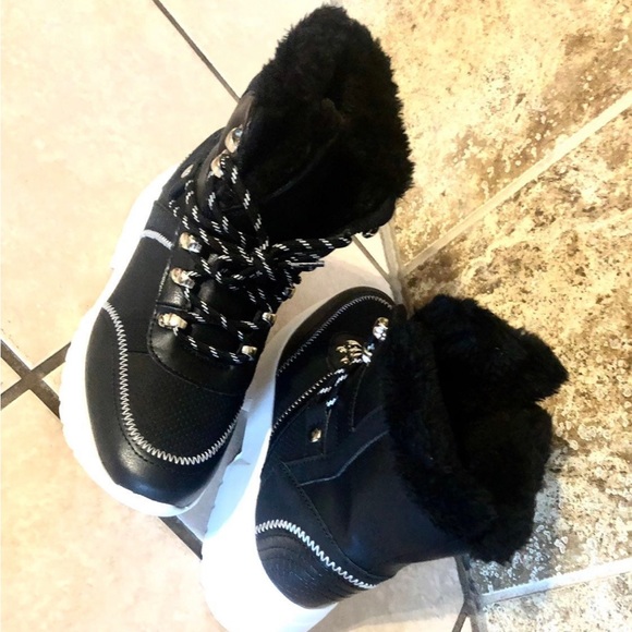 NEW Unionbay Women's Winter Snow Boots size 9 - Picture 4 of 8